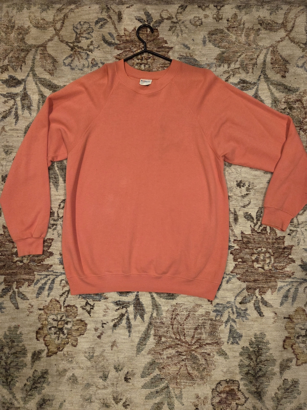 Vintage Hanes Men's Classic Coral Crewneck